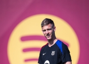 开云体育平台APP-包含巴萨传奇球星宣布将出任足球青训总监，助力培养未来之星的词条