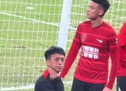 开云官方app入口-球队备战冲击冠军，士气高涨战意昂扬的简单介绍