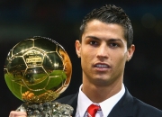 开云体育下载-绝境逢生，广厦险胜灰熊，东决关键战的战术博弈与意志考验