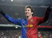 开云足球直播-横扫与火热，当团队荣耀遇上个人传奇