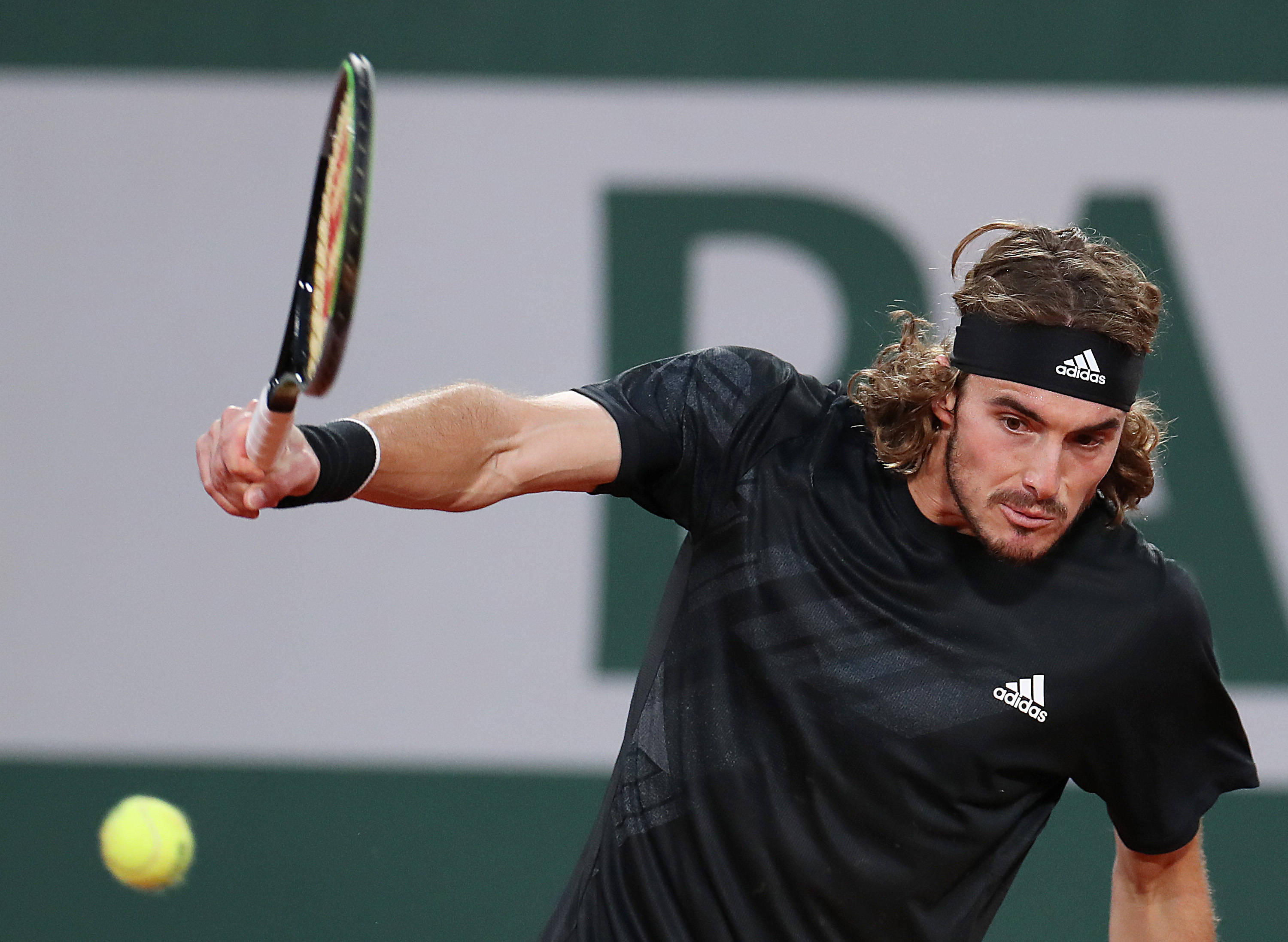 关于澳大利亚网球队绝杀德国网球队，西西帕斯绝境逆转的信息