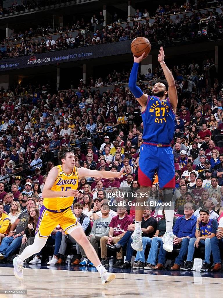 包含日本网球队轻取澳大利亚网球队，穆雷送出助攻的词条