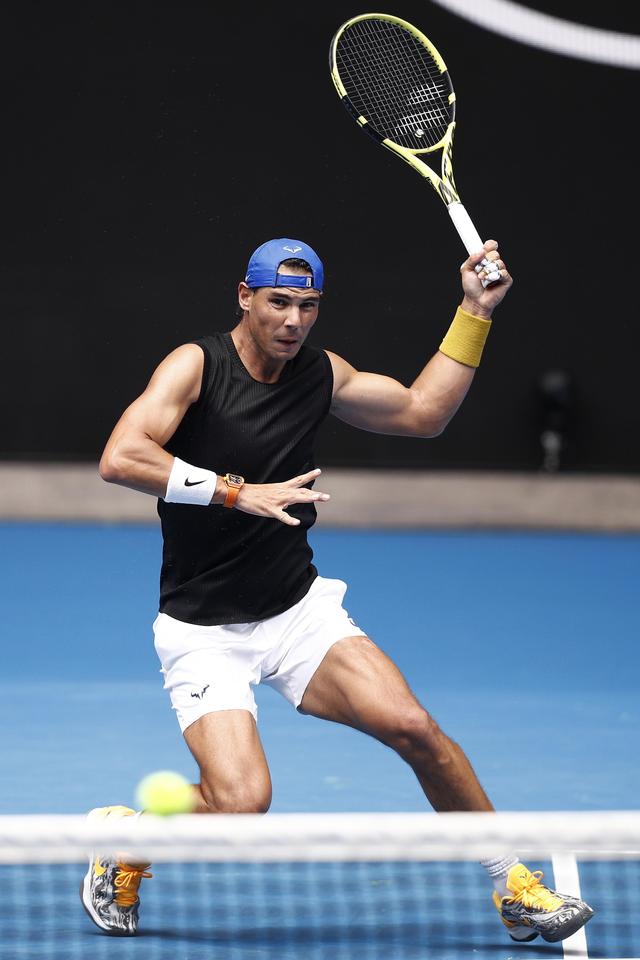 关于西班牙网球队横扫澳大利亚网球队，纳达尔爆发神勇的信息