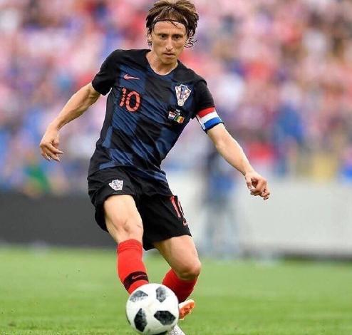 瑞典血洗马赛，莫德里奇绝境逆转