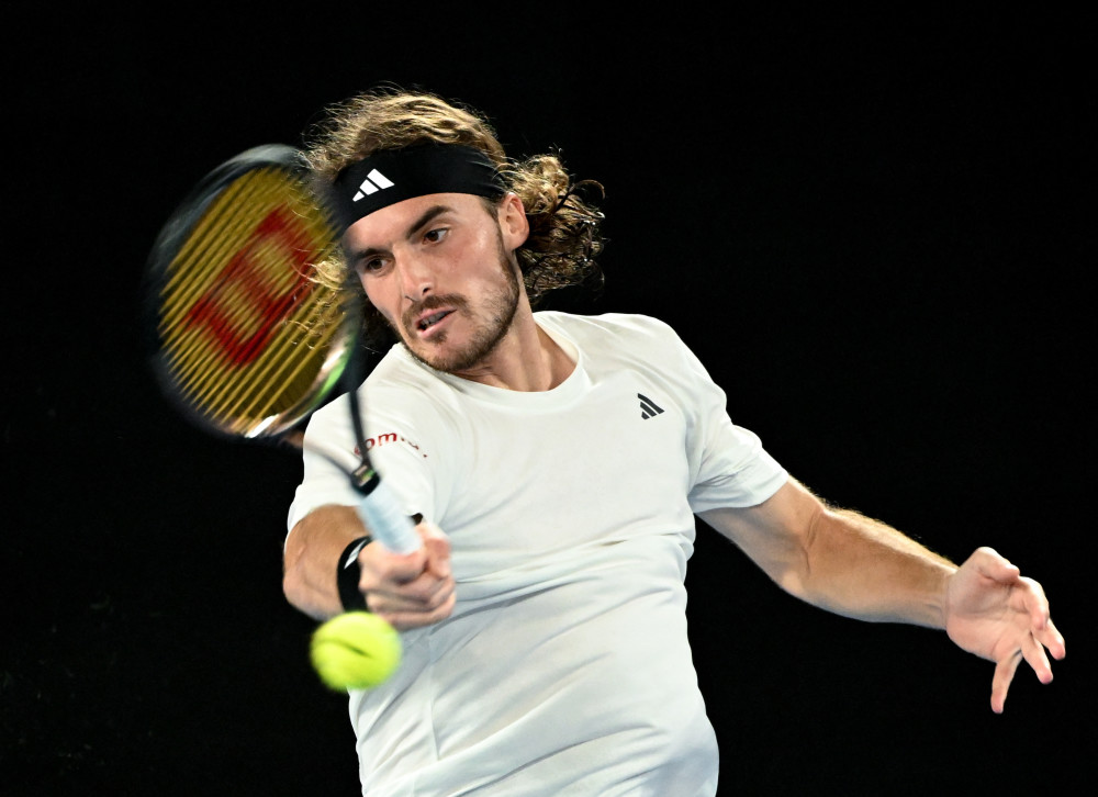 意大利网球队绝杀英国网球队，西西帕斯打破历史纪录的简单介绍