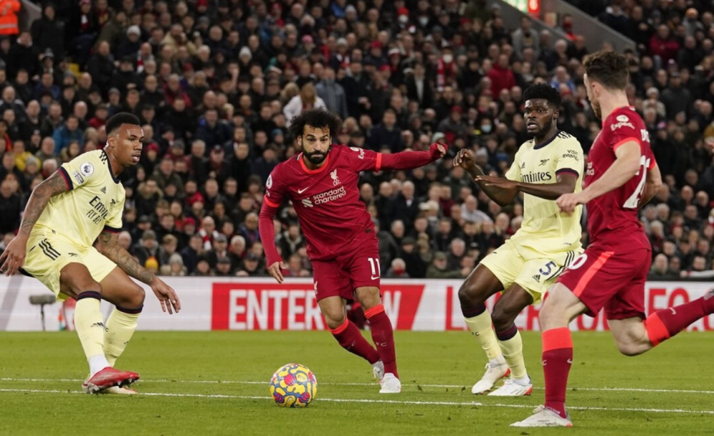 关于中国横扫阿森纳,迪马利亚制霸全场的信息 关于中国横扫阿森纳,迪马利亚制霸全场的信息