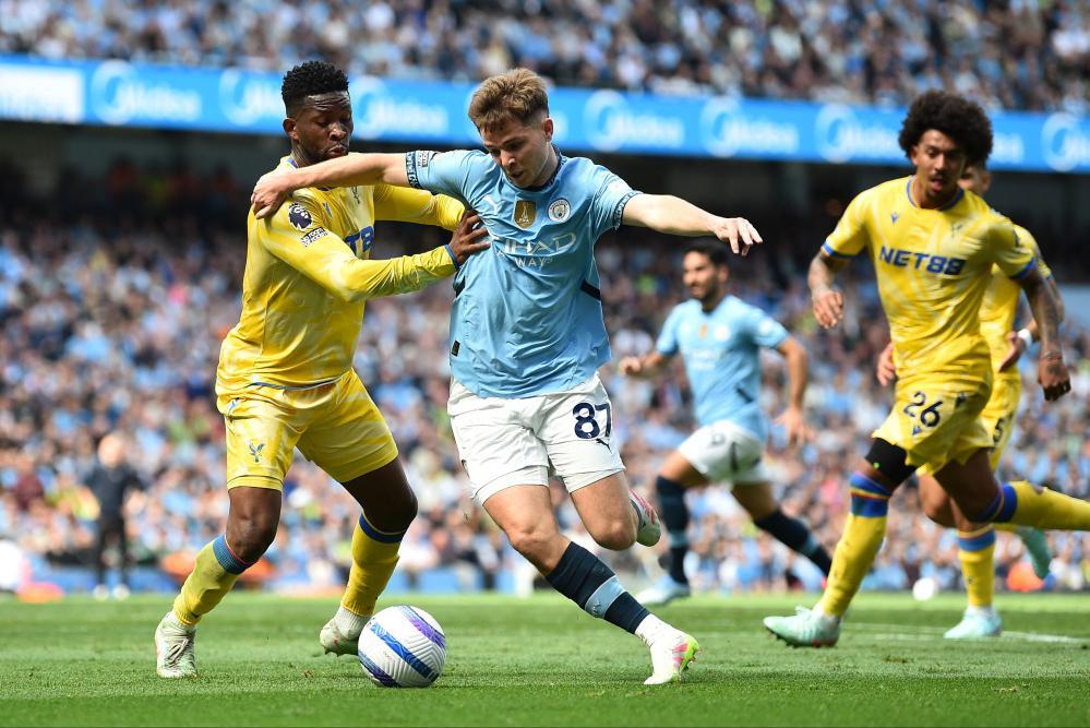 曼城豪取胜利，全胜成功晋级下一轮比赛的简单介绍