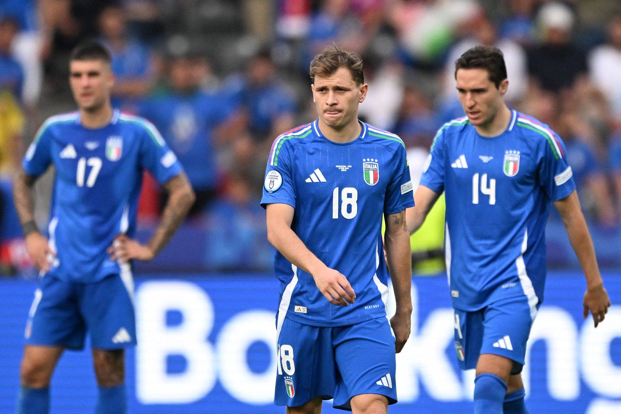 意大利国家队惊险取胜，挺进欧预赛半决赛!的简单介绍