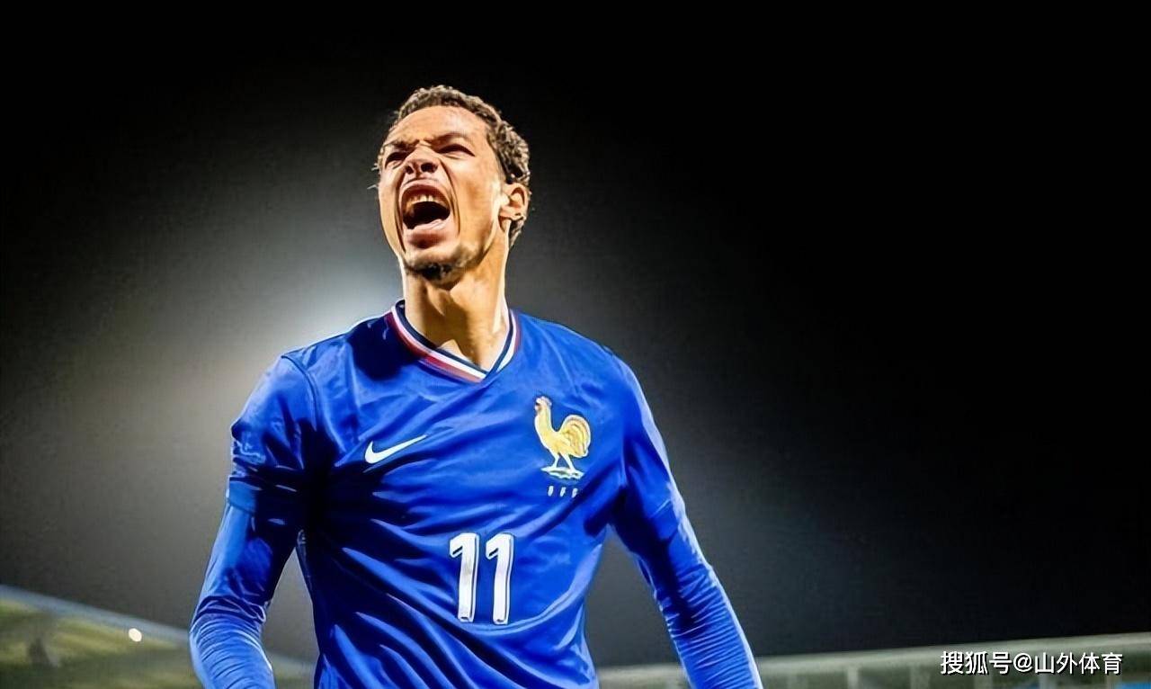 包含法国队在冰岛队主场取得关键胜利，保持领先优势！的词条