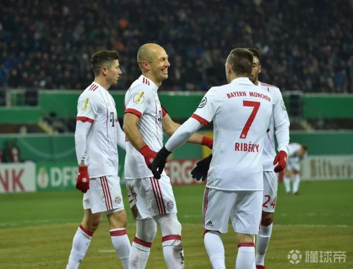 包含沙尔克04主教练变阵成功,球队逆袭获胜的词条 包含沙尔克04主教练变阵成功,球队逆袭获胜的词条