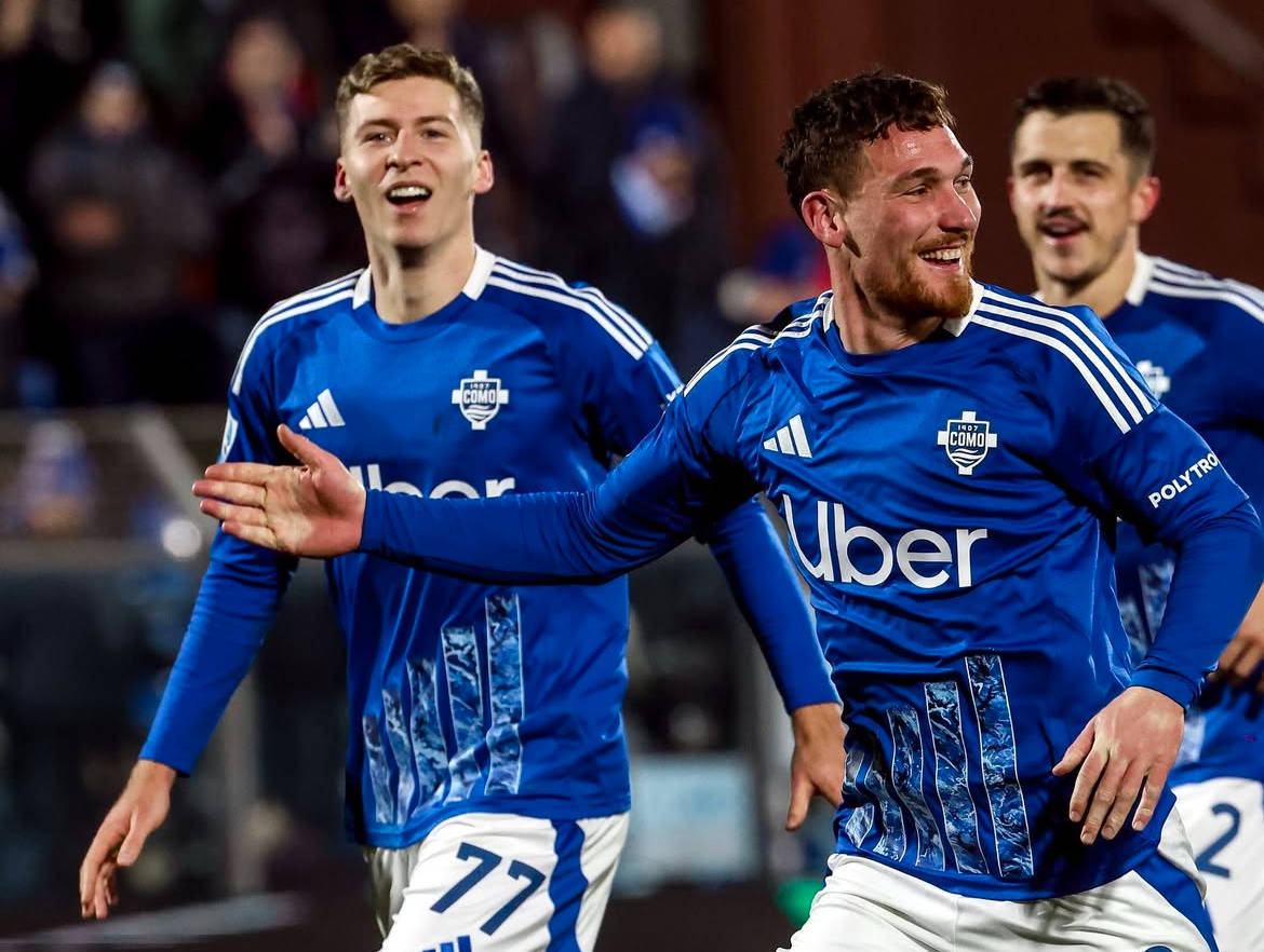 包含热那亚队客场失利，连胜势头被打断的词条