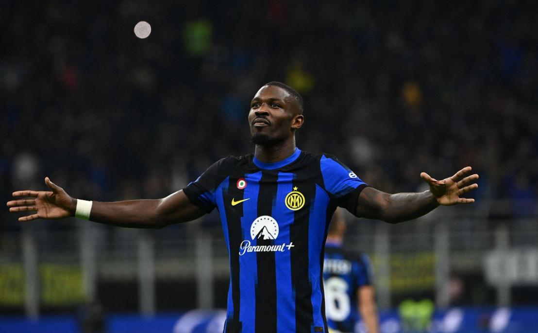 包含国际米兰客场逆转获胜,保持不败纪录的词条 包含国际米兰客场逆转获胜,保持不败纪录的词条