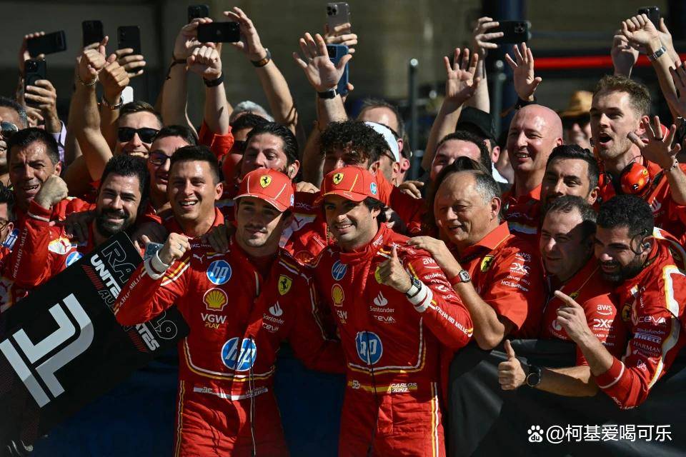 关于哈斯车队逆转红牛车队，勒克莱尔统治全场的信息
