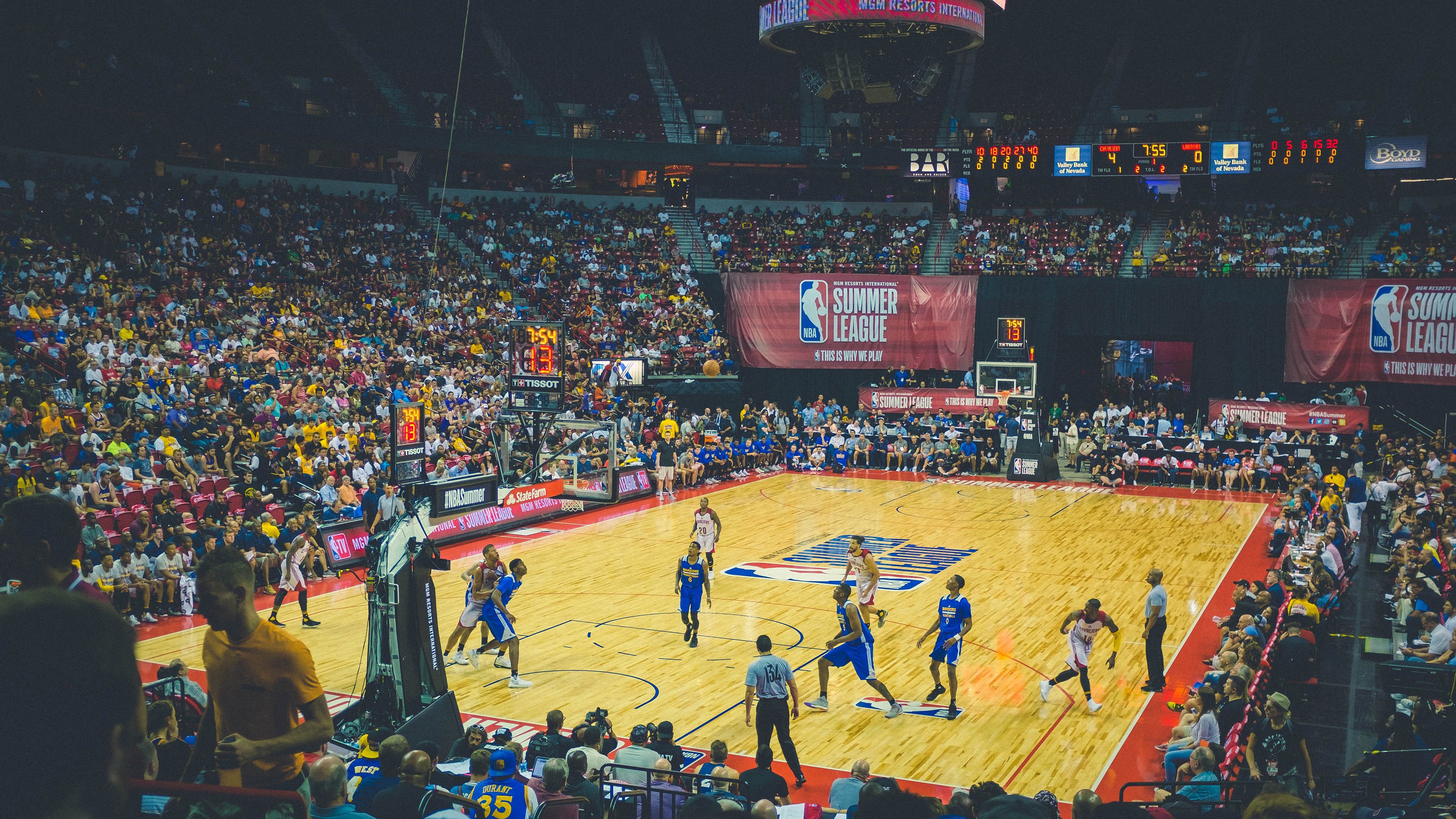 北非雄鹰展翅破格子军,穆勒一锤定音书写传奇