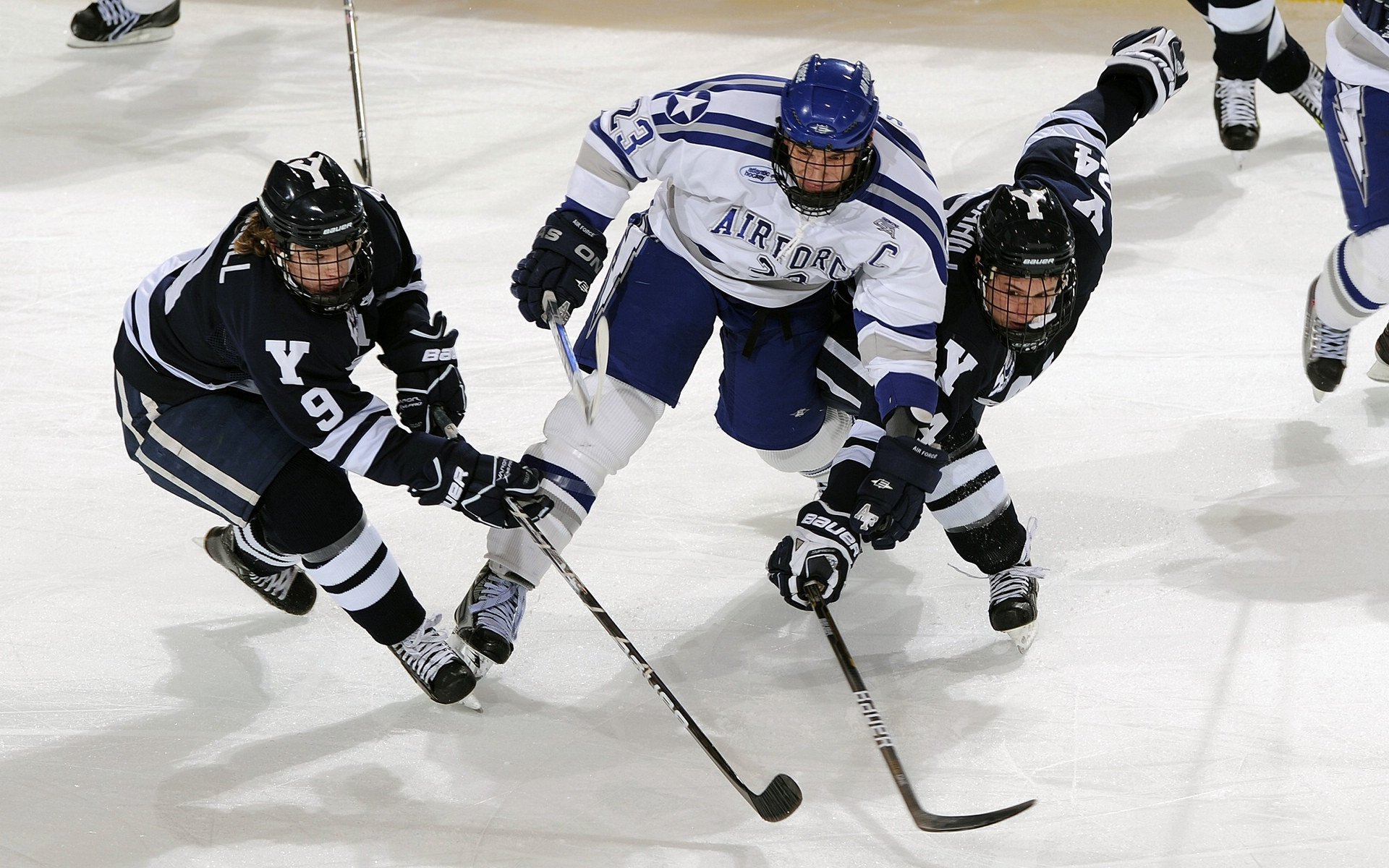 逆转与热浪，当韩国足球遇见乒乓传奇