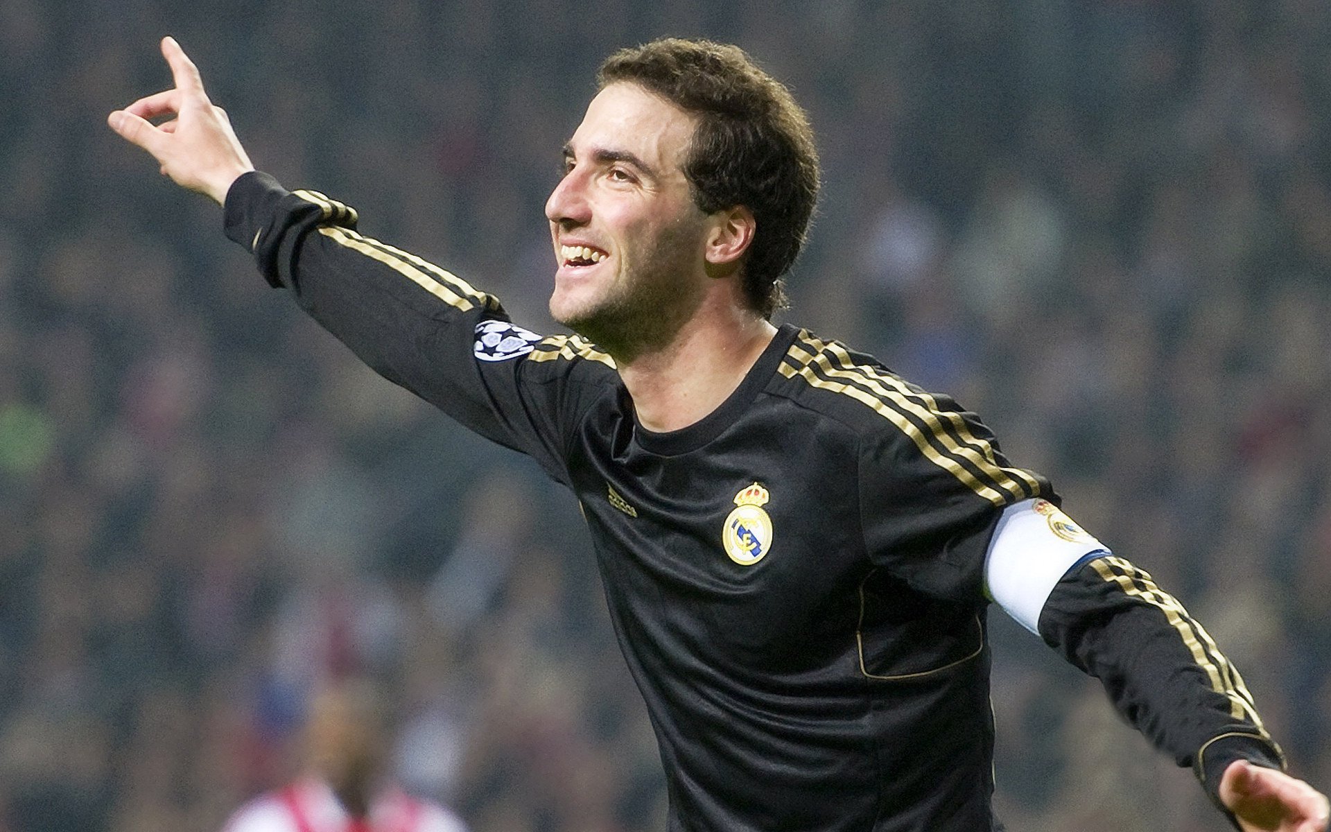 从联合杯逆转到美网惊艳，西西帕斯如何完成不可能的蜕变？